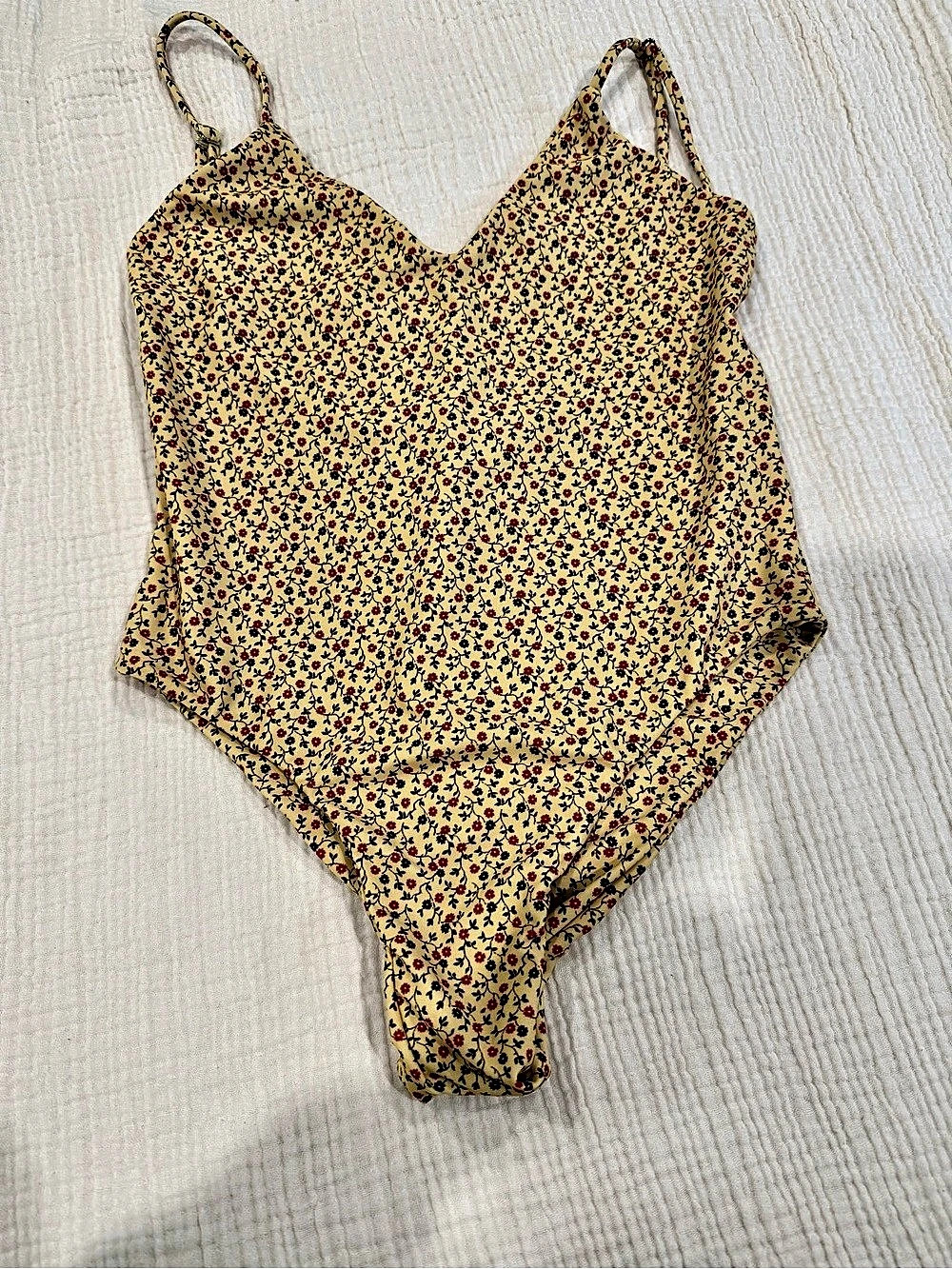 Faithfull the Brand Phoebe Floral One Piece Swimsuit Yellow & Red Medium